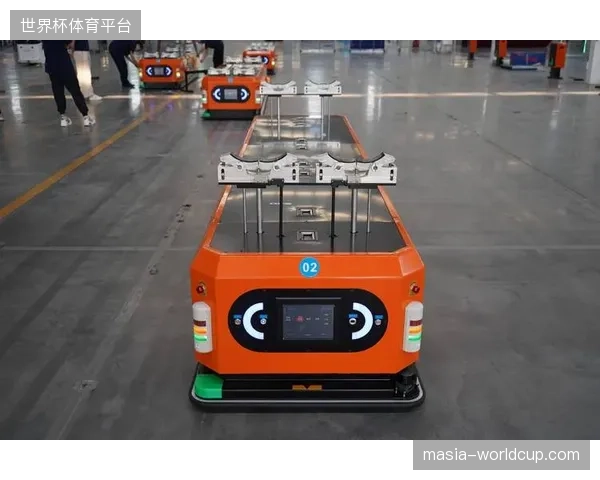 无人搬运小车接入调度网，赛事器材转场效率提升两倍。